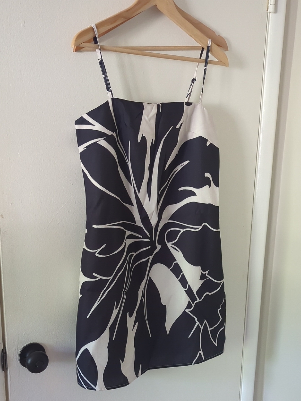 Commense Black and White Floral Slip Mini Dress